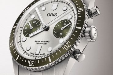 Divers Sixty-Five